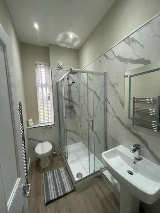 Luxury 2 Bedroom Cottage West Calder Exterior photo