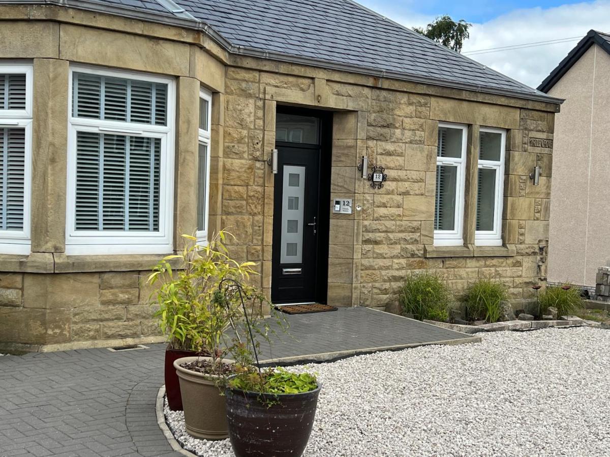 Luxury 2 Bedroom Cottage West Calder Exterior photo